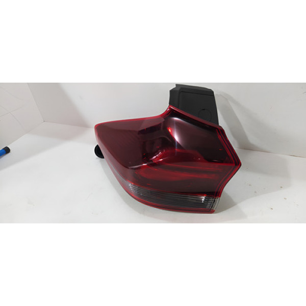 Lanterna Traseira Esquerda Tracker 2020 2021 2022 Original G