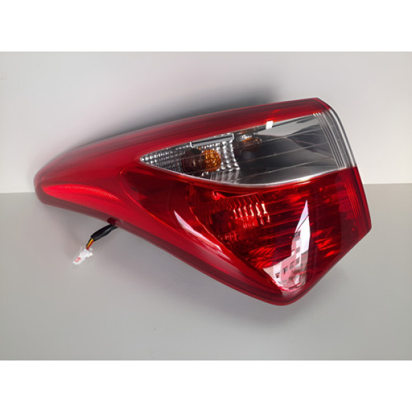 Lanterna Esquerda Hb20 Hatch 2012 2013 2014 2015 Origin #2 Esquerdo Vermelho E Branca